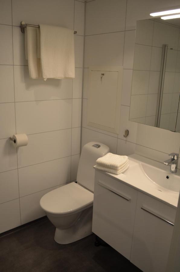 Einemo Apartments Lærdalsøyri Buitenkant foto